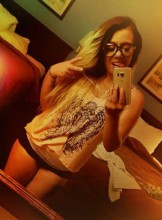 Escort lil  sexy Adult Entertainer in United States, Adult Service Provider, Escort and Companion.