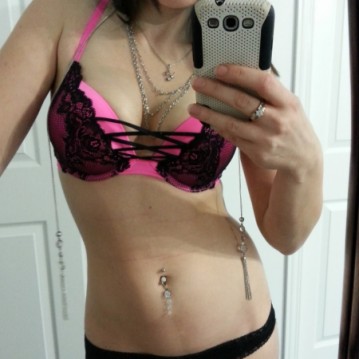 Niagara Falls Escort leahluscious Adult Entertainer, Adult Service Provider, Escort and Companion.
