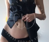 Toronto Escort GinDD Adult Entertainer in Canada, Female Adult Service Provider, Canadian Escort and Companion.