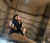 Montreal Escort LauraX Adult Entertainer in Canada, Female Adult Service Provider, Escort and Companion.