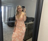 Kelowna Escort Lauren  20 Adult Entertainer in Canada, Female Adult Service Provider, Escort and Companion.