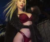 Toronto Escort Yanna  Miana Adult Entertainer in Canada, Female Adult Service Provider, Ukrainian Escort and Companion.