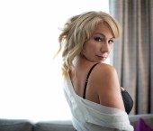 Edmonton Escort GinaFox Adult Entertainer in Canada, Female Adult Service Provider, Escort and Companion.
