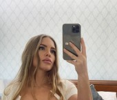 Vancouver Escort Gabbie0124 Adult Entertainer in Canada, Female Adult Service Provider, American Escort and Companion. photo 2