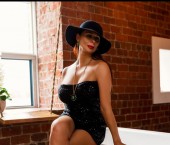 Toronto Escort Alice  GOE Adult Entertainer in Canada, Female Adult Service Provider, Escort and Companion. photo 5