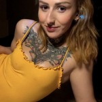 Roxanne escort in Canada