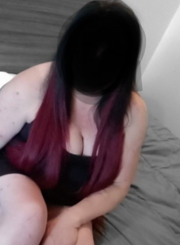 Etobicoke Escort Kat Adult Entertainer in Canada, Female Adult Service Provider, Escort and Companion.