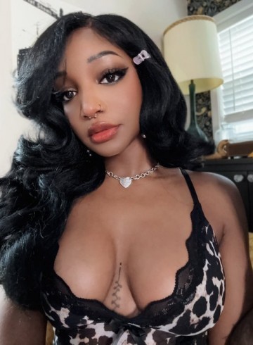 Toronto Escort Sexykalisha01 Adult Entertainer in Canada, Female Adult Service Provider, Canadian Escort and Companion.