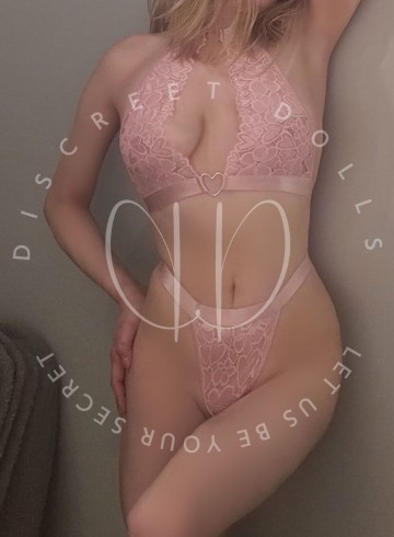 Toronto Escort Bianca1 Adult Entertainer in Canada, Female Adult Service Provider, Canadian Escort and Companion.
