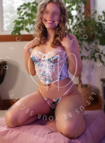 Toronto Escort Freya1 Adult Entertainer in Canada, Female Adult Service Provider, Canadian Escort and Companion.