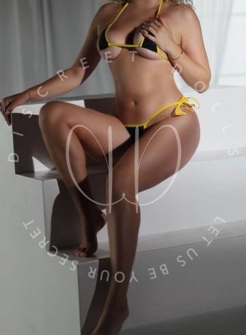 Toronto Escort Tess  DD Agency Adult Entertainer in Canada, Female Adult Service Provider, Dutch Escort and Companion.