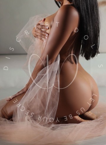 Toronto Escort Kylie  DD Agency Adult Entertainer in Canada, Female Adult Service Provider, Canadian Escort and Companion.