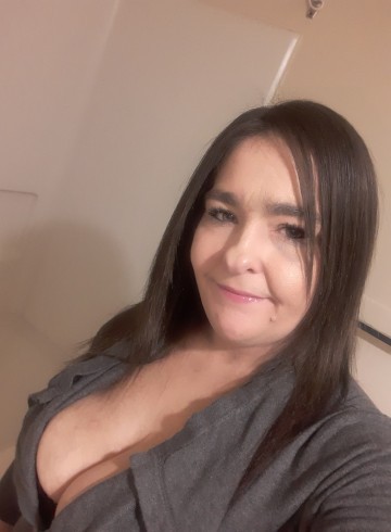 Saskatoon Escort Katie Adult Entertainer in Canada, Female Adult Service Provider, Escort and Companion.