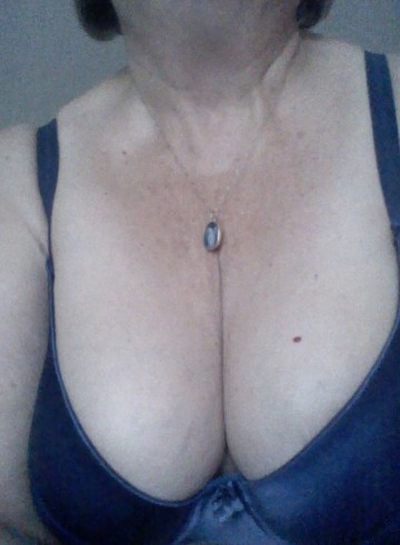 Belleville Escort AdriannaTempest Adult Entertainer in Canada, Female Adult Service Provider, Canadian Escort and Companion.