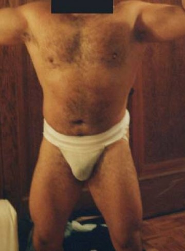 Toronto Escort hairymuscle Adult Entertainer in Canada, Male Adult Service Provider, Italian Escort and Companion.