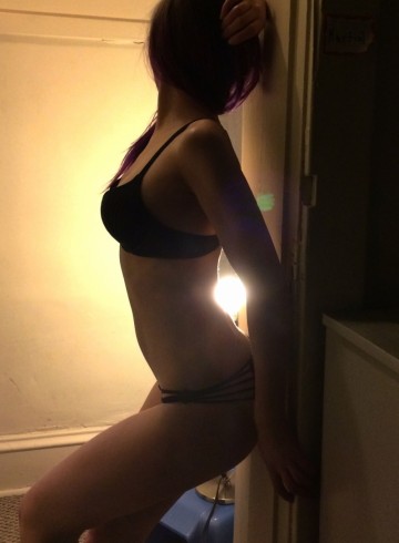 Winnipeg Escort Kaity24 Adult Entertainer in Canada, Female Adult Service Provider, Escort and Companion.