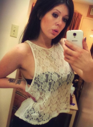 Calgary Escort KyleeYoung Adult Entertainer in Canada, Female Adult Service Provider, Escort and Companion.