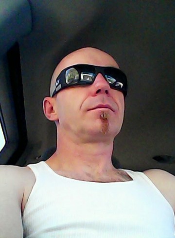 Calgary Escort Marco Adult Entertainer in Canada, Male Adult Service Provider, Canadian Escort and Companion.