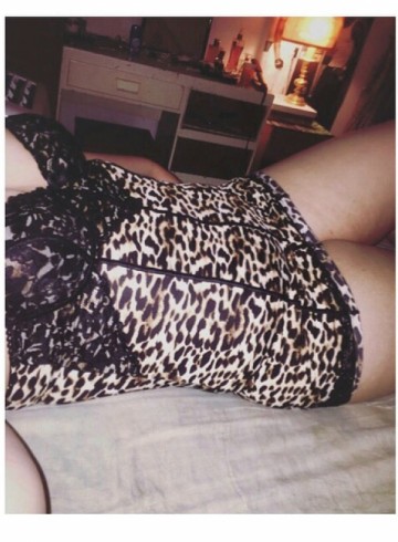 Calgary Escort nickyyyy Adult Entertainer in Canada, Female Adult Service Provider, Canadian Escort and Companion.
